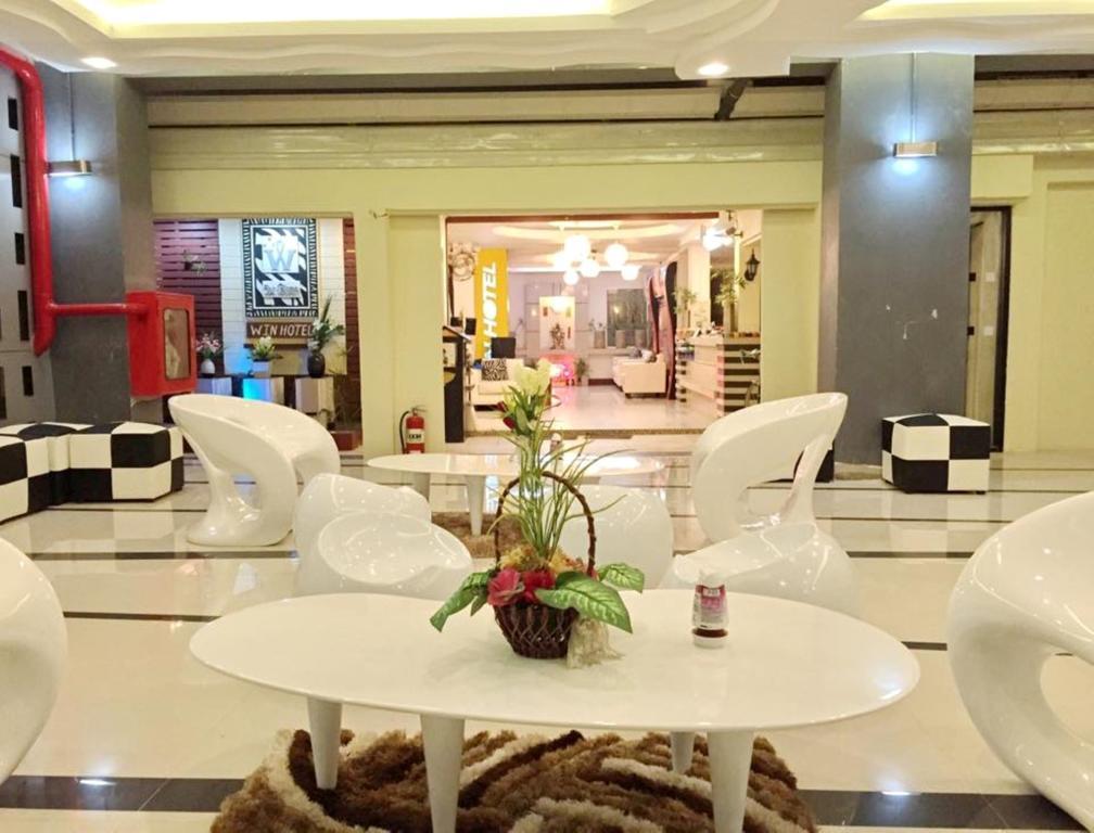 Win Hotel Phayao Luaran gambar