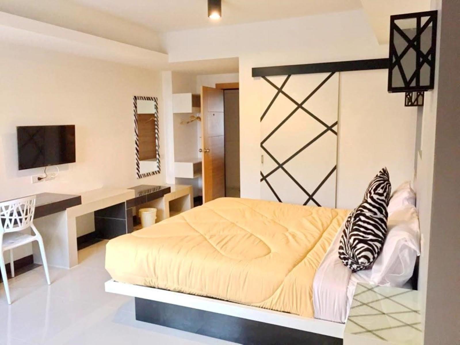 Win Hotel Phayao Luaran gambar
